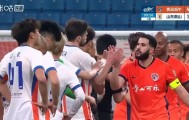 b体育官网-1比4惨败青岛海牛，泰山扶贫力度不输国安，济南文旅赢麻了